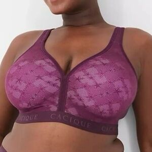 Cacique Lightly Lined No Wire Bra SZ 42D in Purple Star Print